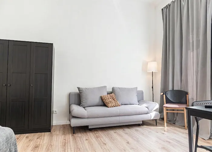Cozy 1br Near Schoenbrunn & Westbahnhof Apartment